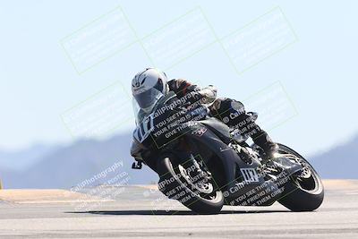 media/Oct-13-2025-Moto Forza (Mon) [[a66d839500]]/2-A Group/Session 4 (Turn 9)/